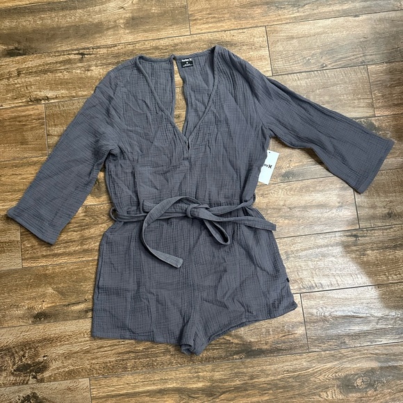 Hurley Womens Naturals Romper Medium in Thunder gray, Beachy Romper - Picture 3 of 9